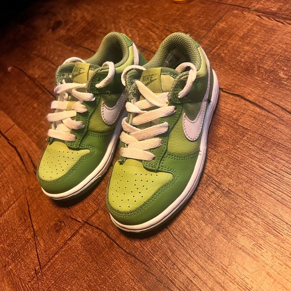 Nike dunk low